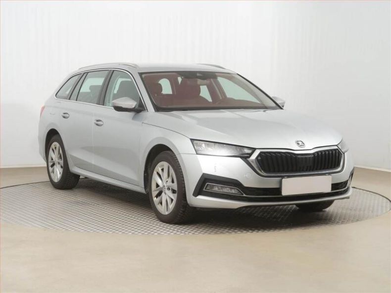 Škoda Octavia - hlavní foto