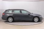 Volkswagen Passat - fotka číslo 2