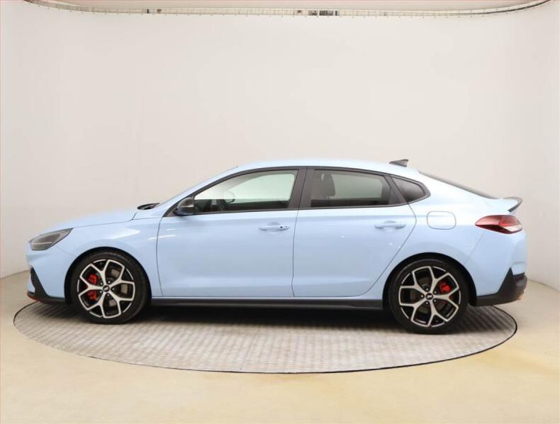 Hyundai i30 - hlavní fotka