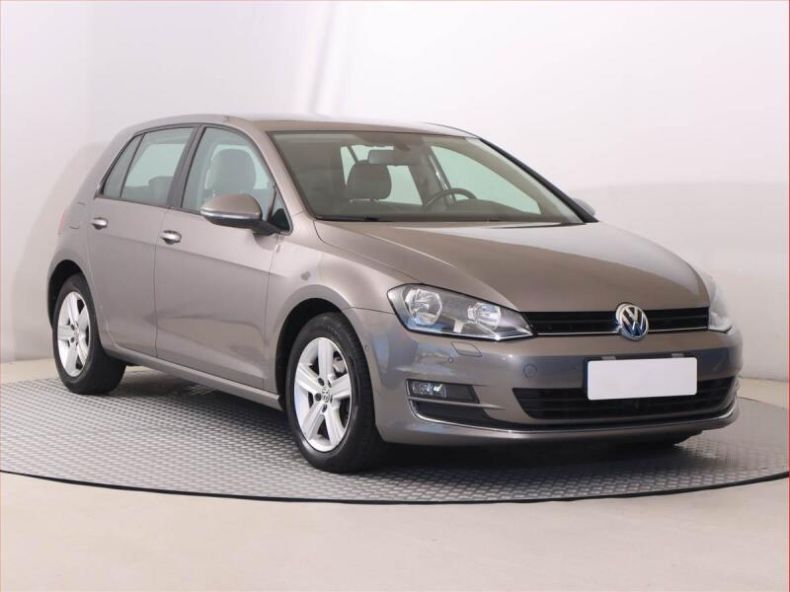 Volkswagen Golf - hlavní fotka inzerátu