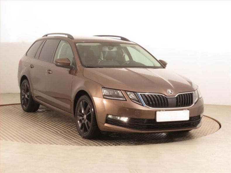 Škoda Octavia - hlavní foto