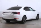 Škoda Superb - fotka číslo 4