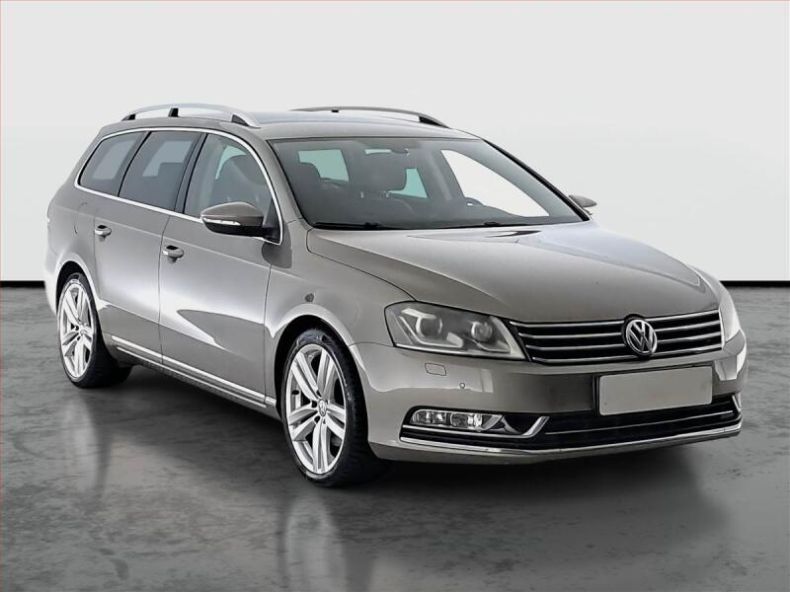 Volkswagen Passat - hlavní foto