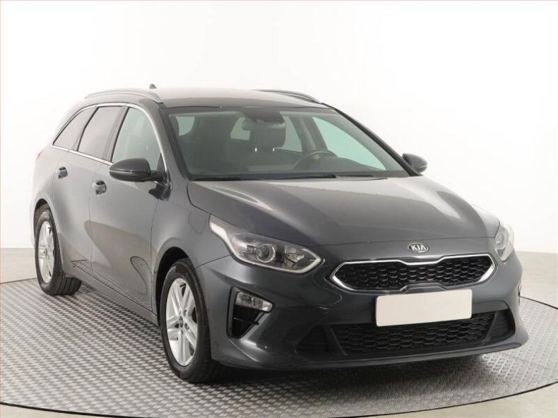 Kia Cee'd - hlavní foto