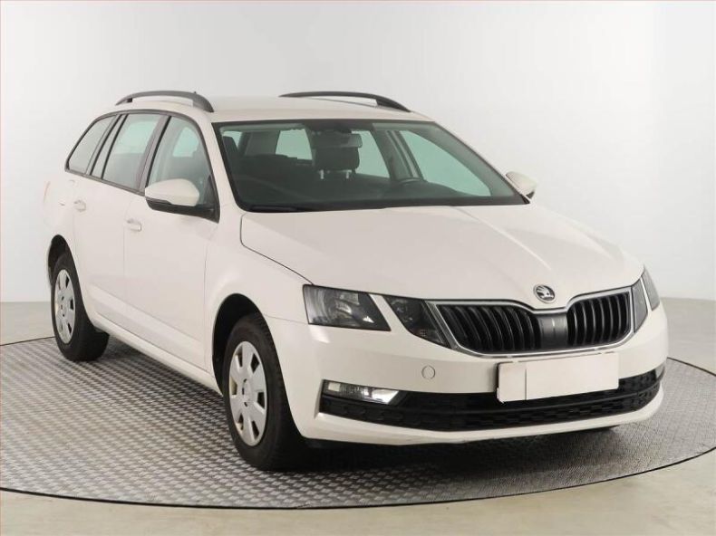 Škoda Octavia - hlavní foto
