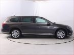 Volkswagen Passat - fotka číslo 5