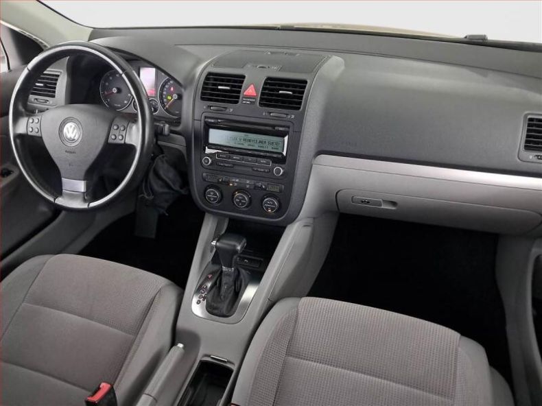 Volkswagen Golf - hlavní fotka inzerátu