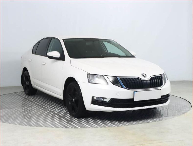 Škoda Octavia - hlavní foto