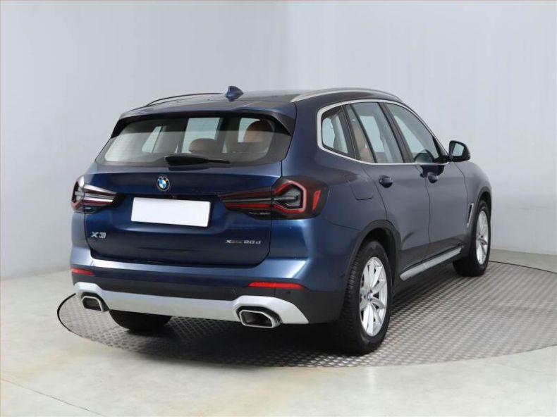 BMW X3 - hlavní fotka