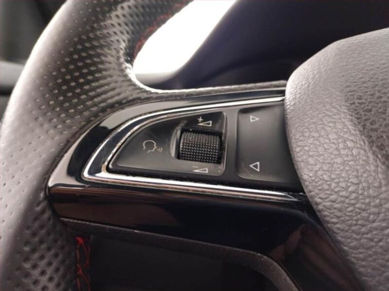 Škoda Octavia - hlavní fotka