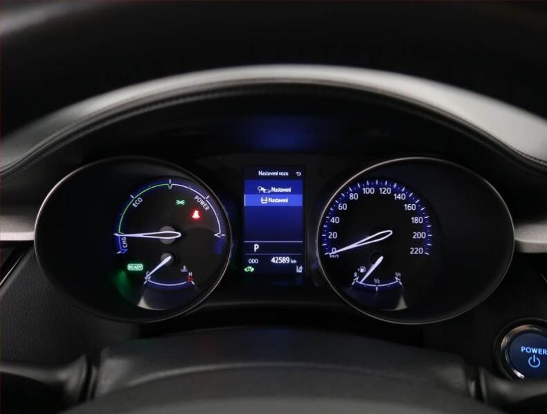 Toyota C-HR - hlavní fotka