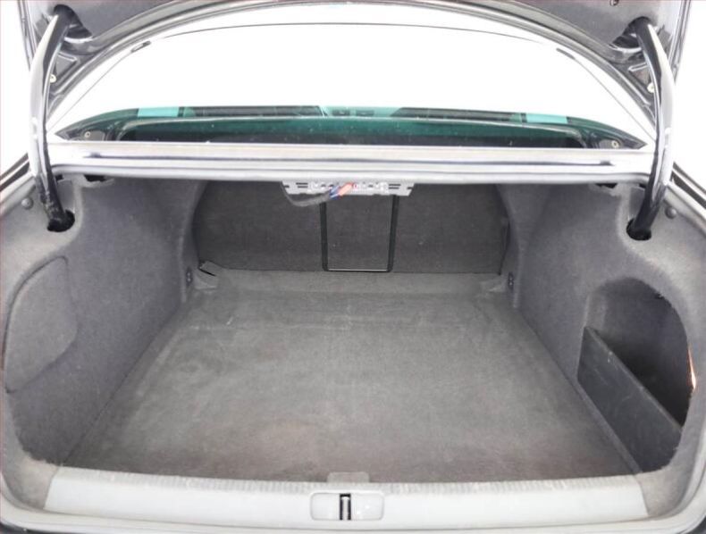 Volkswagen Passat - hlavní fotka