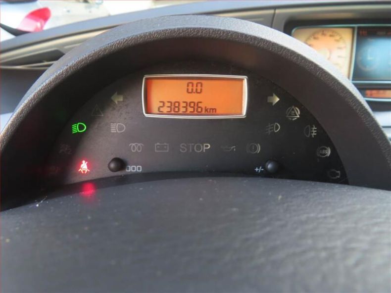 Peugeot 807 - hlavní fotka