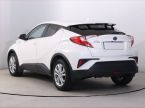 Toyota C-HR - fotka číslo 3