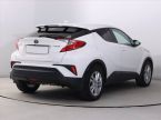 Toyota C-HR - fotka číslo 4