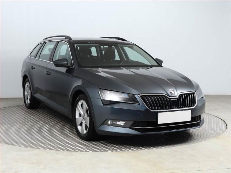 Škoda Superb - hlavní fotka inzerátu