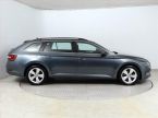 Škoda Superb - fotka číslo 5