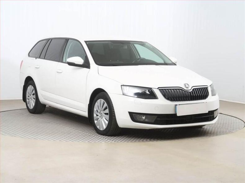 Škoda Octavia - hlavní foto
