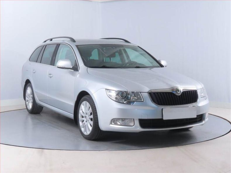 Škoda Superb - hlavní fotka inzerátu