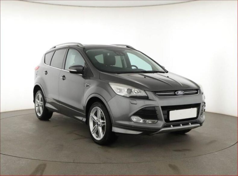 Ford Kuga - hlavní foto
