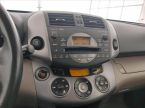 Toyota RAV 4 - fotka číslo 10