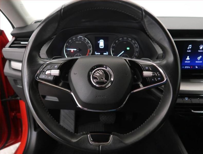 Škoda Octavia - hlavní fotka