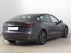 Tesla Model 3 - fotka číslo 4