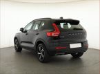 Volvo XC40 - fotka číslo 3
