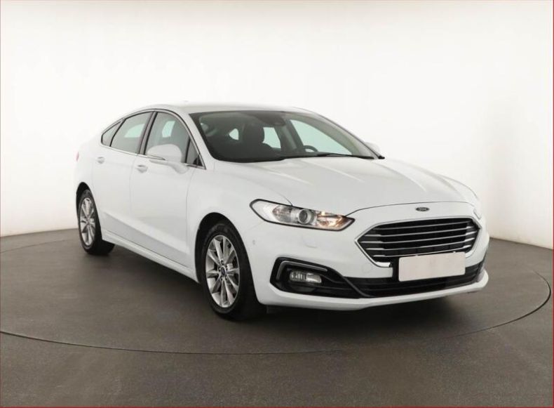 Ford Mondeo - hlavní foto