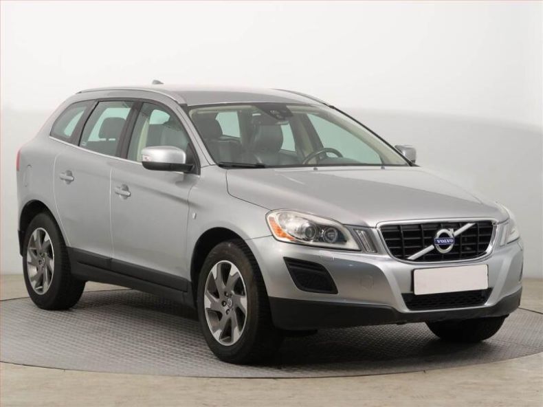 Volvo XC60 - hlavní foto