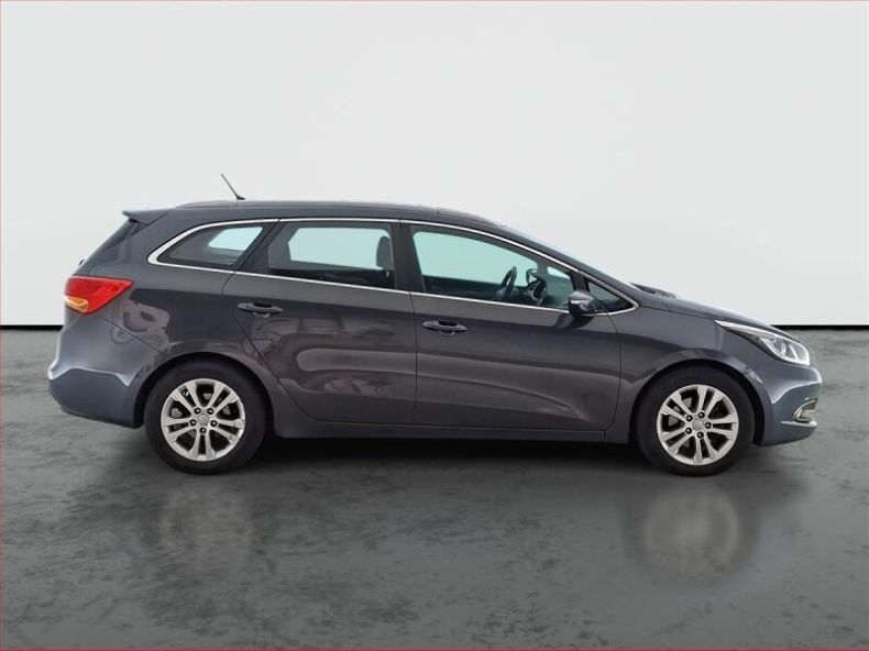 Kia Cee'd - hlavní fotka