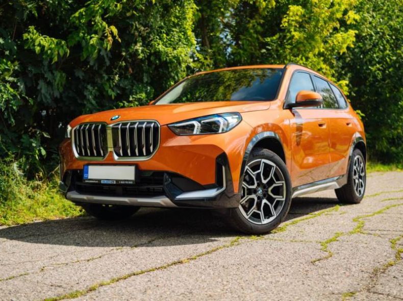 BMW X1 - hlavní foto
