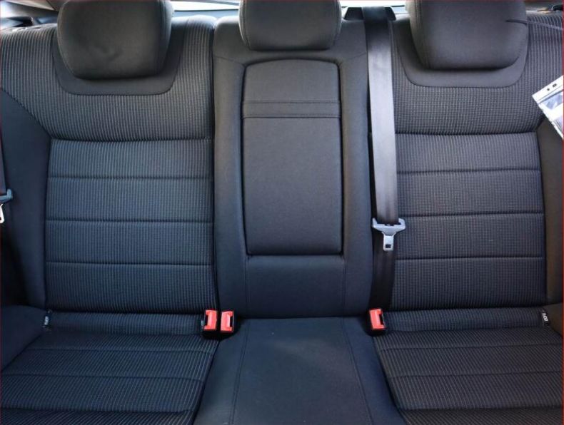 Ford Mondeo - hlavní fotka