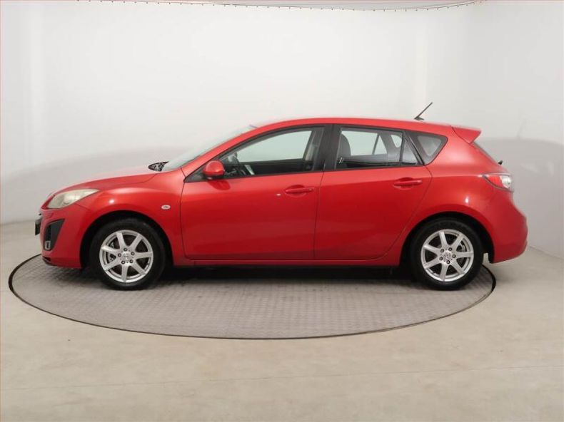 Mazda 3 - hlavní fotka