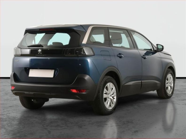 Peugeot 5008 - hlavní fotka