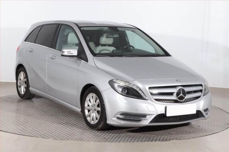 Mercedes Třída B - hlavní foto