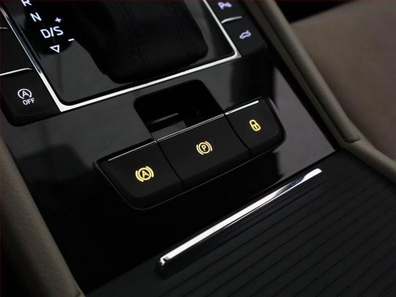 Škoda Superb - hlavní fotka