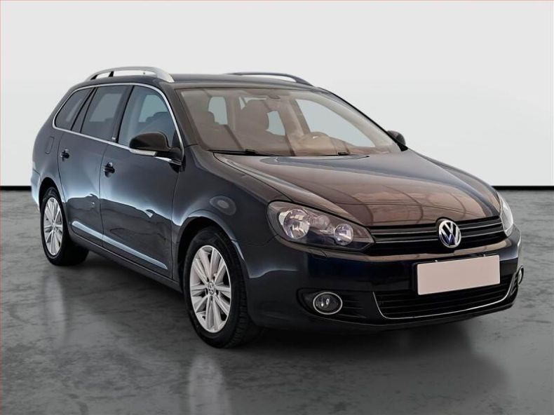 Volkswagen Golf - hlavní foto