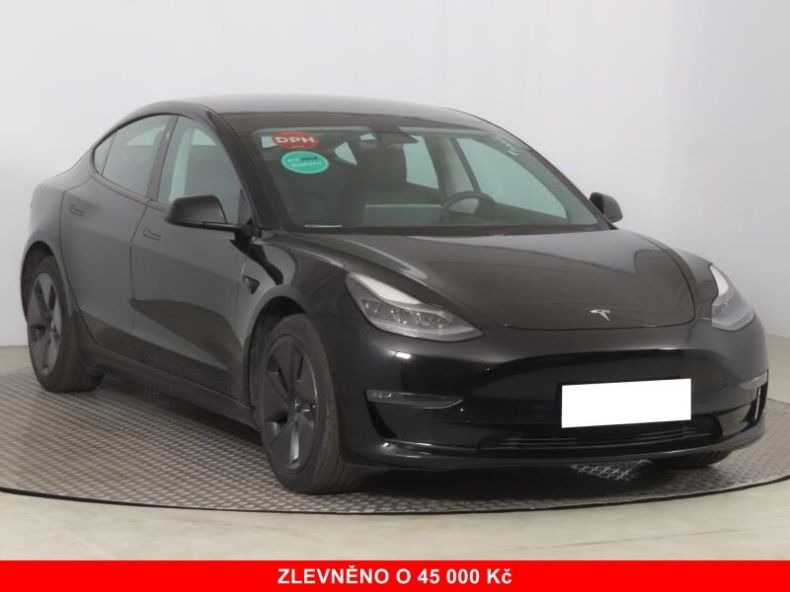 Tesla Model 3 - hlavní foto