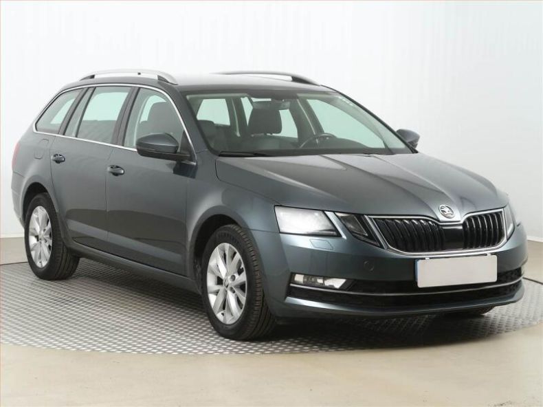 Škoda Octavia - hlavní foto