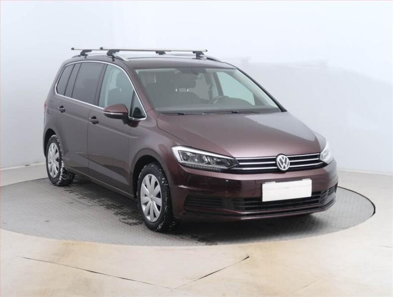Volkswagen Touran - hlavní foto