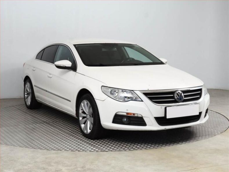 Volkswagen Passat - hlavní fotka inzerátu