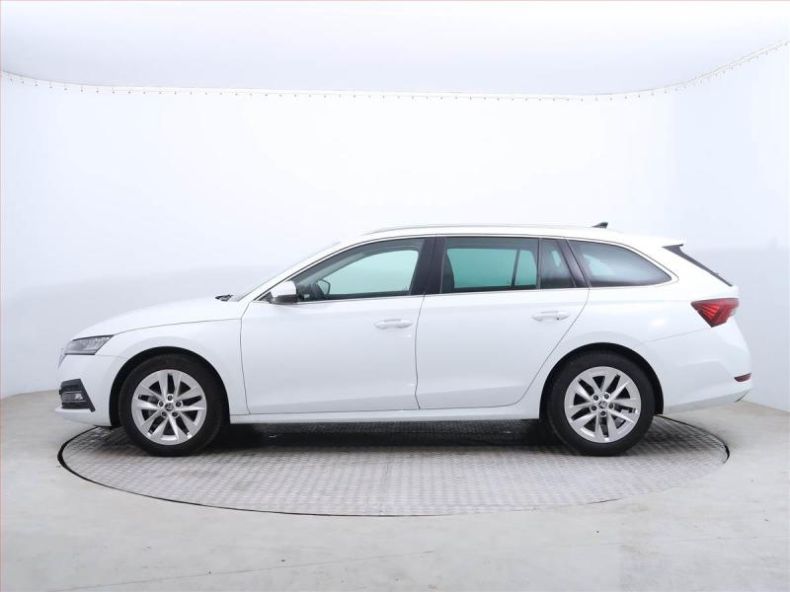 Škoda Octavia - hlavní fotka
