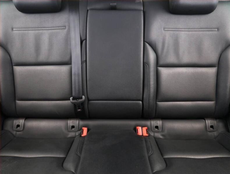 Volkswagen Golf - hlavní fotka