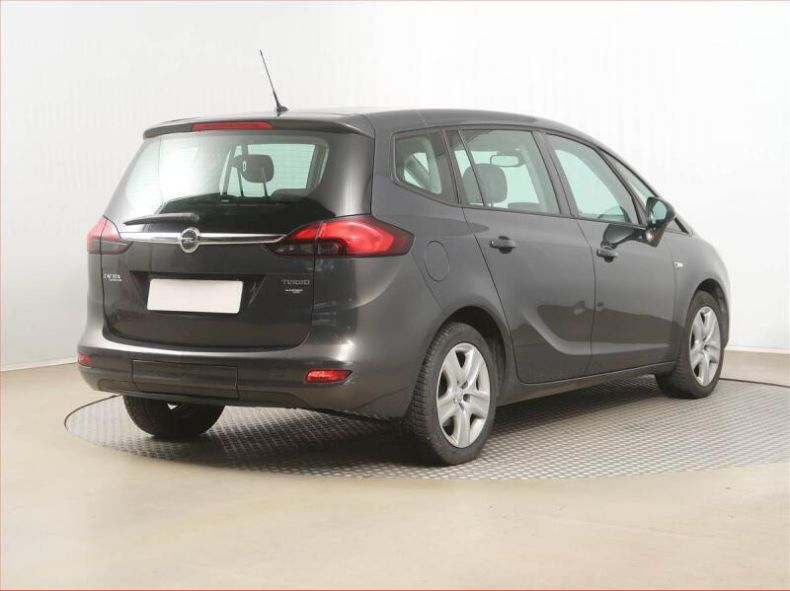 Opel Zafira - hlavní fotka