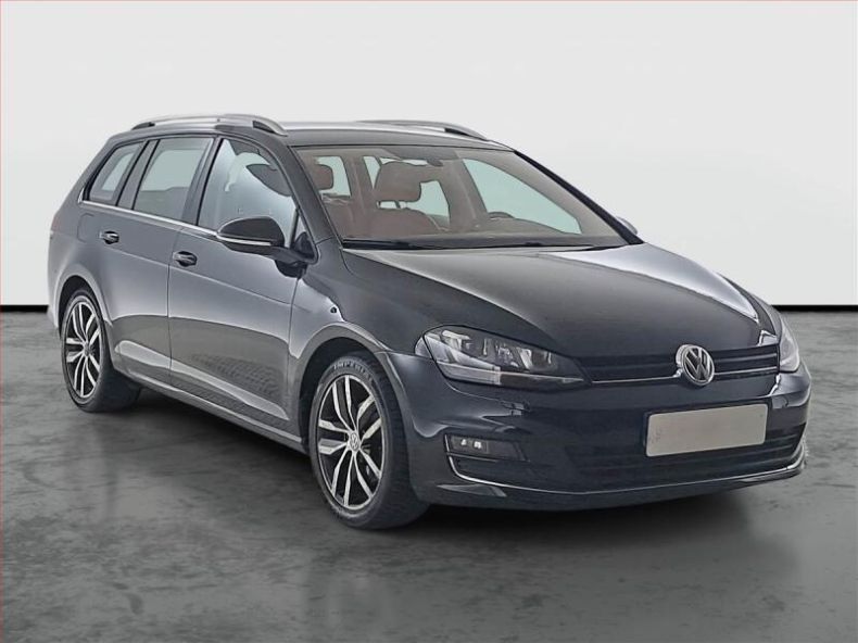 Volkswagen Golf - hlavní foto