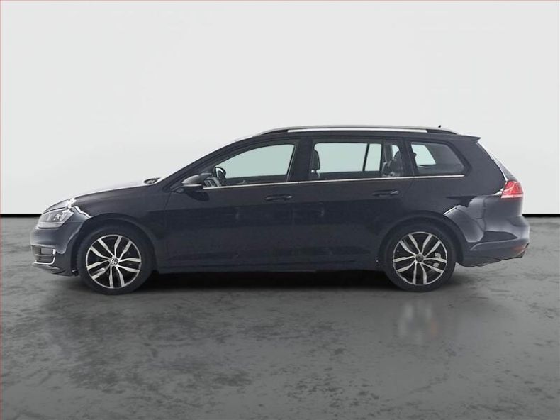 Volkswagen Golf - hlavní fotka