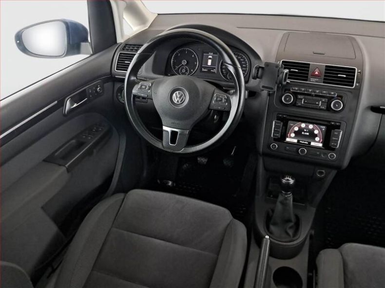 Volkswagen Touran - hlavní fotka