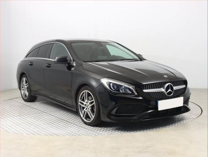 Mercedes Třída CLA - hlavní foto