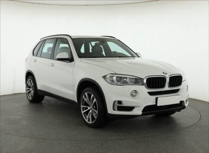 BMW X5 - hlavní foto